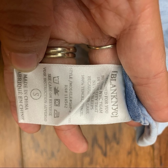 Blank NYC twist front chambray top - Picture 3 of 5